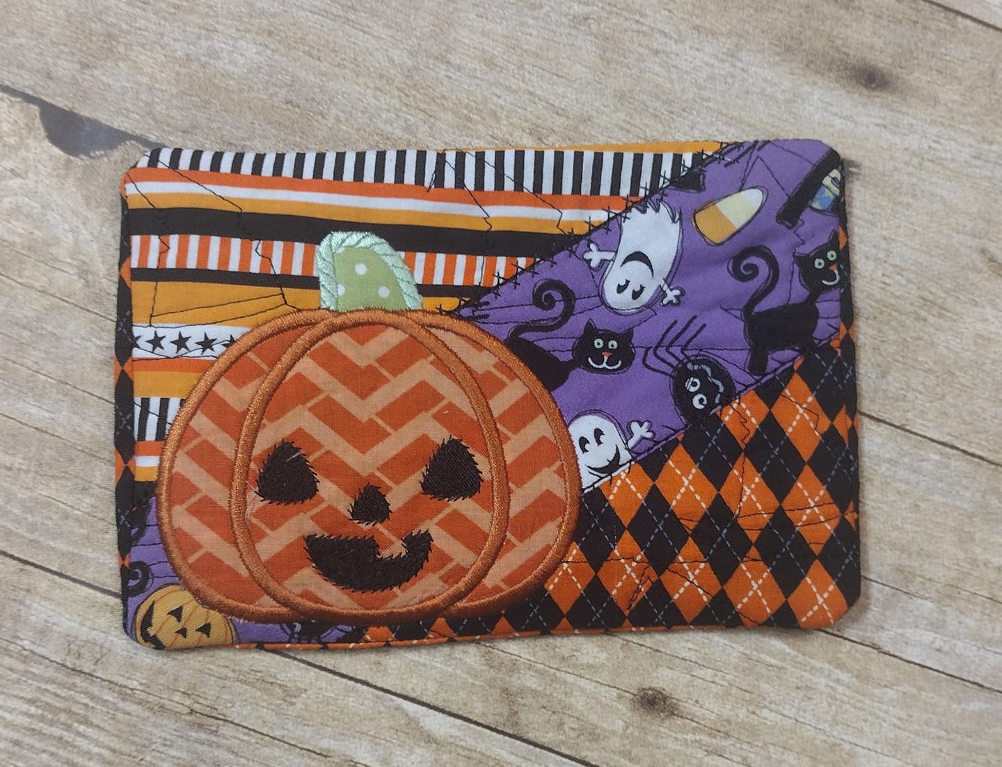 ITH Pumpkin Halloween Mug Rug