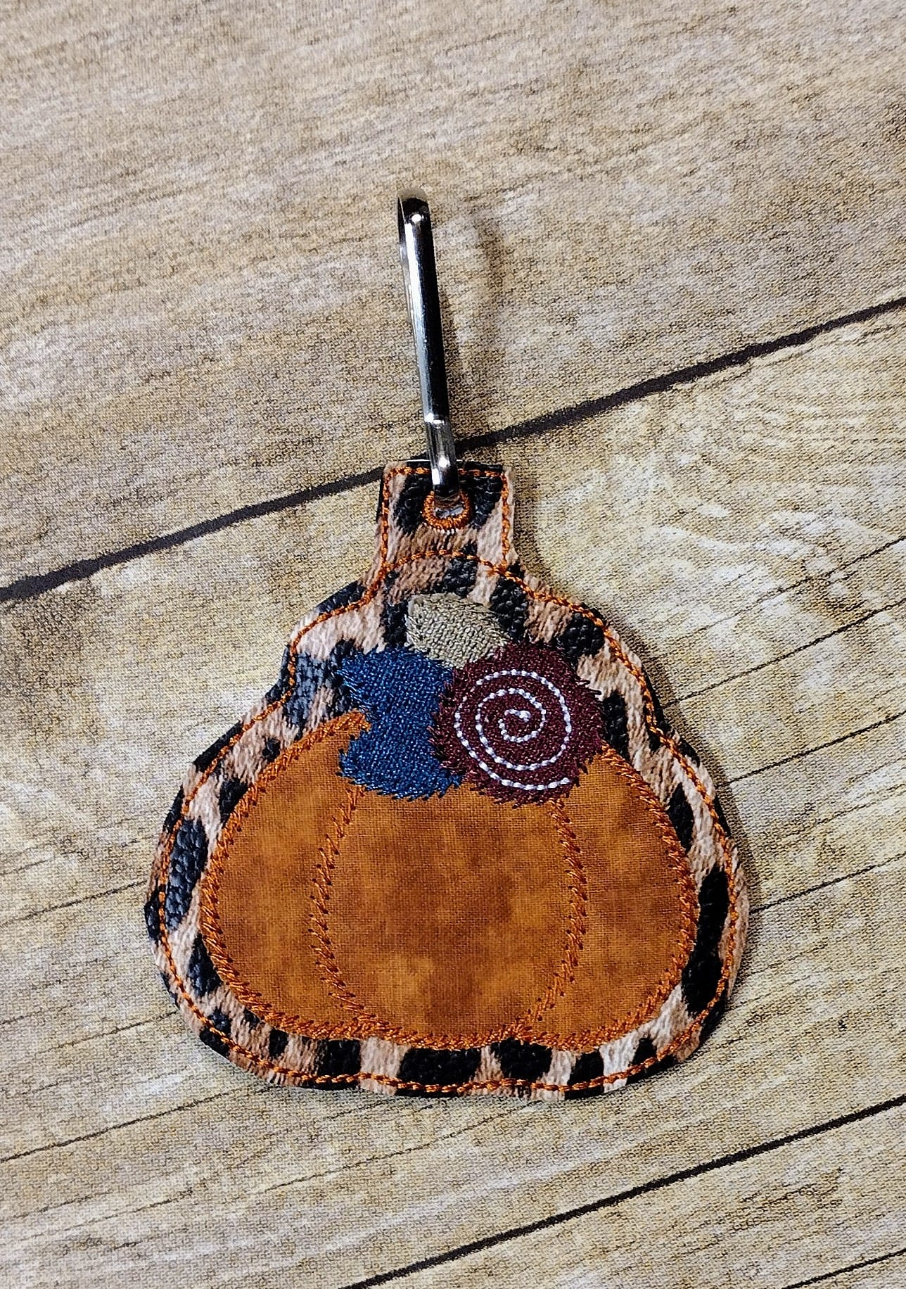 Pumpkin with Flower Charm ITH