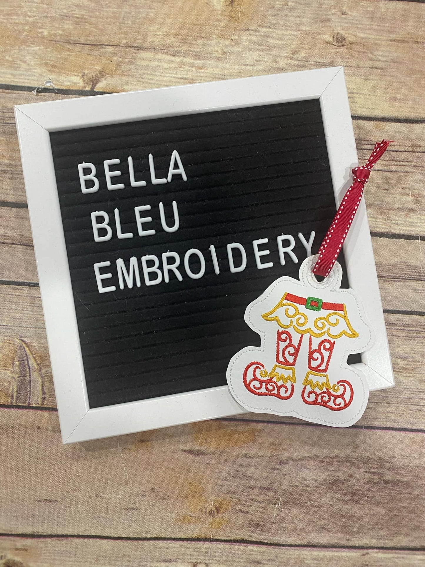 ITH Christmas Elf Swirl Ornament