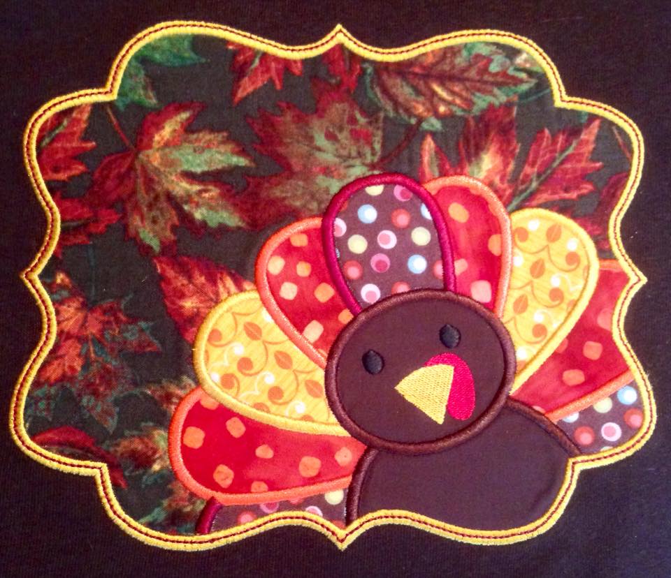 Peeking Thanksgiving Turkey frame