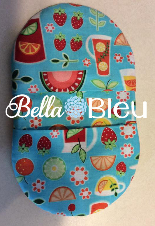 Pot Holder Oven Mitt with Greek Key Stipple ITH