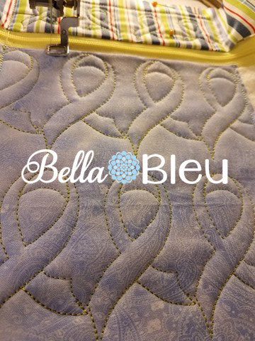 In the Hoop ITH Awareness Ribbon Zipper Purse