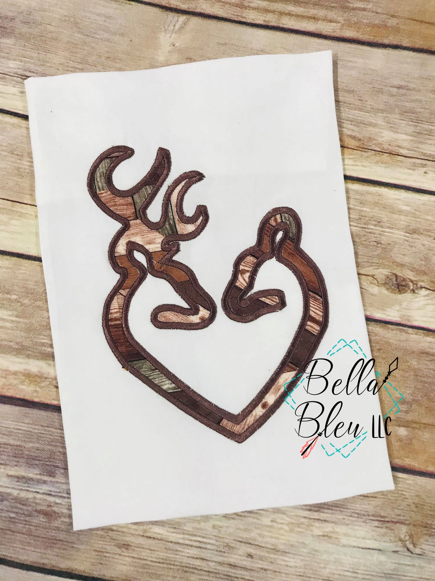 Double Deer Heart Applique Hunting