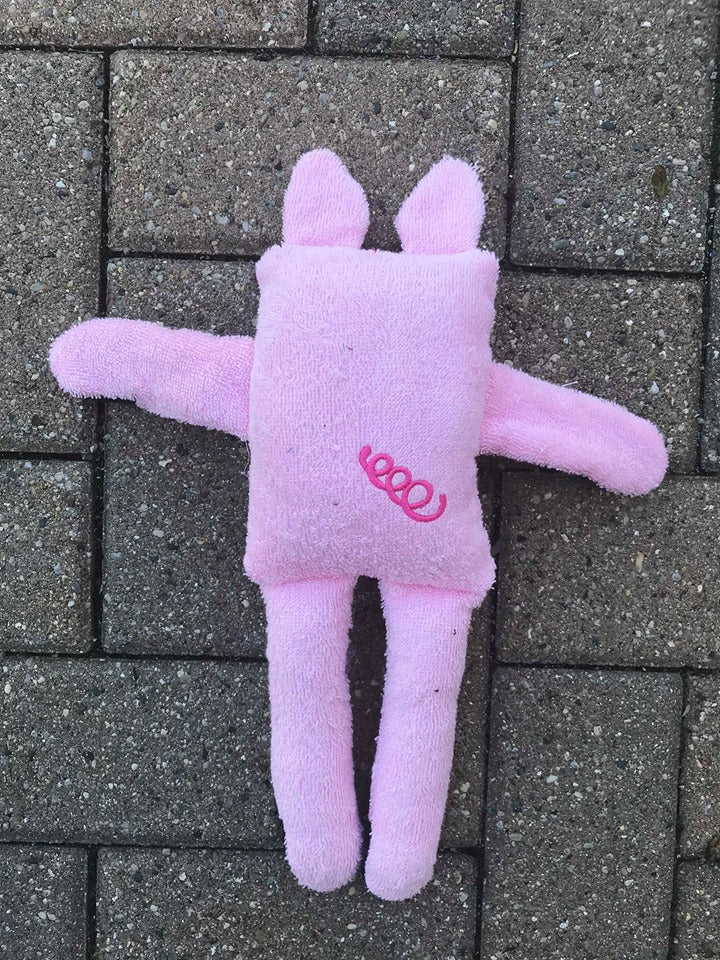 ITH In the Hoop Stuffie Farm Pig machine embroidery design