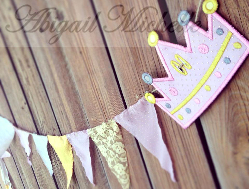 Crown Banner Add On - 4 Sizes