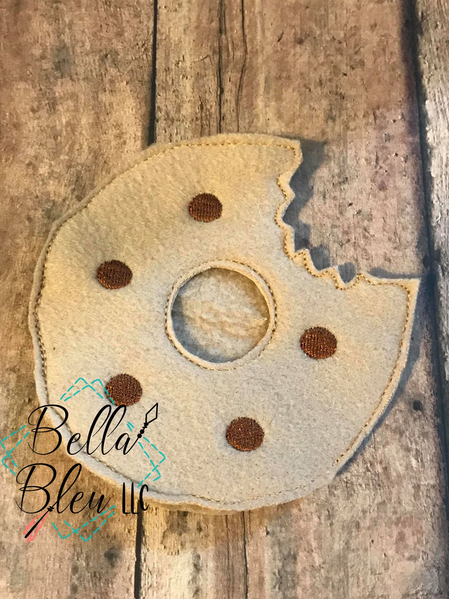 ITH Chocolate Chip Cookie Elf or Doll Mask machine embroidery design