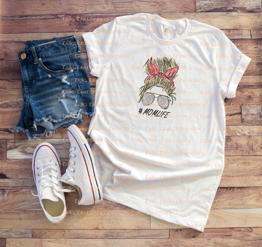 Mom Life Scribble design