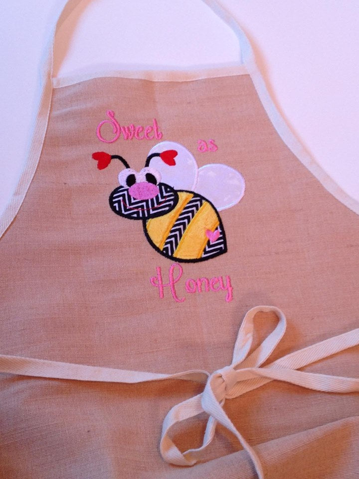 KRD Love Bug Bee Applique