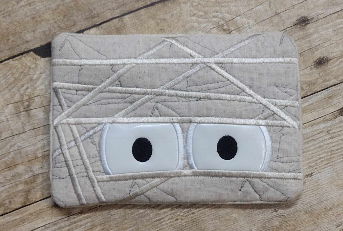 Mummy ITH Mug Rug