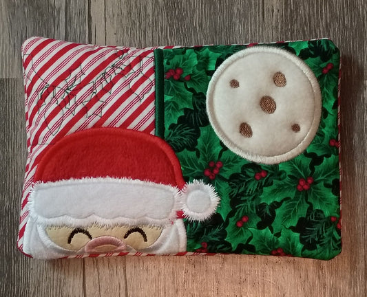 Santa ITH Mug Rug
