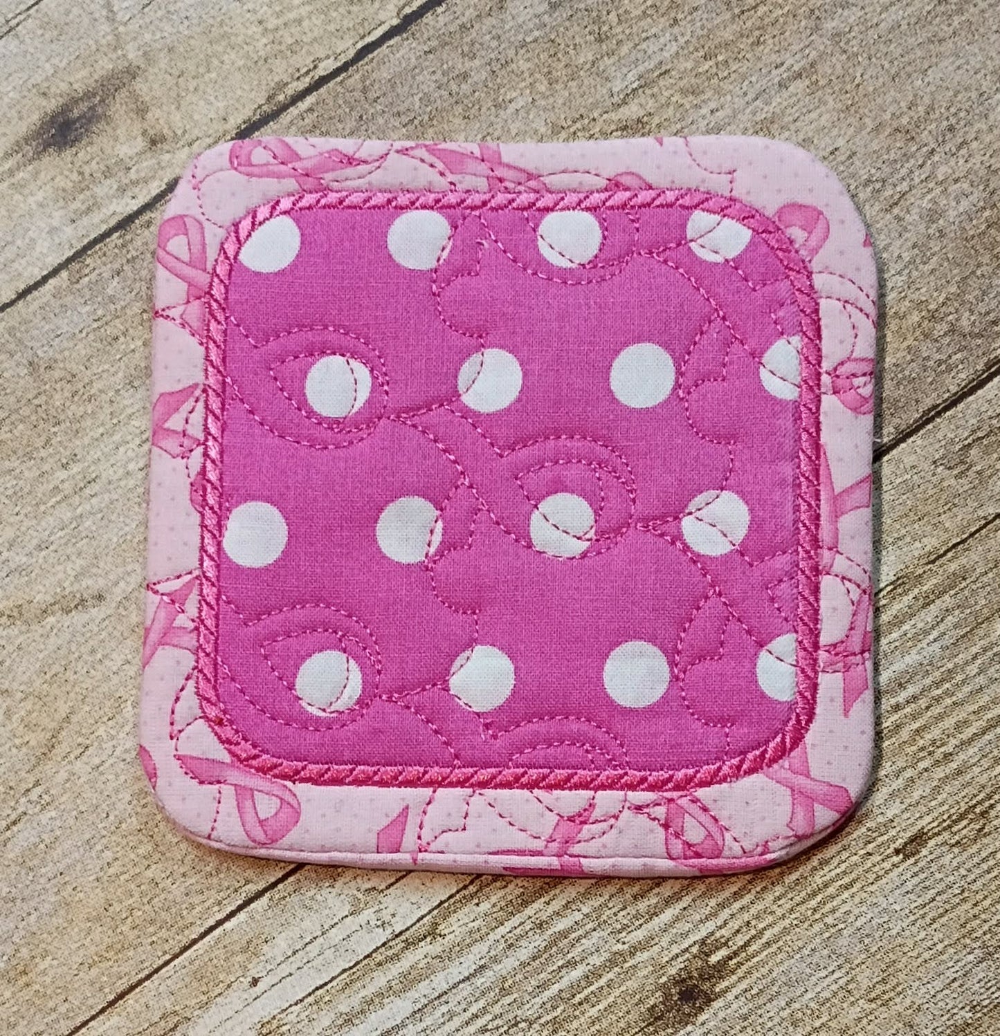 ITH Ribbon Awareness Stipple Mug Rug