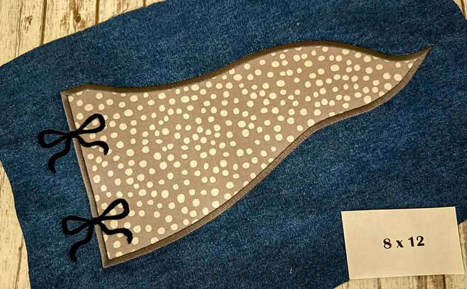 Pennant with Bow Applique