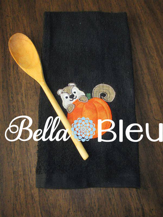 Squirrel & Pumpkin Fall Machine Embroidery Applique Design