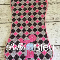 ITH In The hoop Baby Burp with Fleur De Lis Quilting Stipple Pattern Machine Embroidery Design