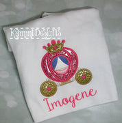 Princess Carriage with Crown machine applique embroidery design 8x12