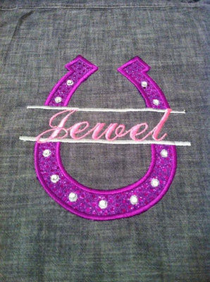 Split Horseshoe Applique