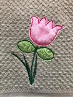 Raggy Tulip flower bean stitch applique