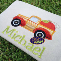 Old Fashioned Truck carrying a pumpkin Fall Thanksgiving machine applique embroidery design