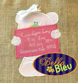 Lenny the announcement baby bear Applique Embroidery Design