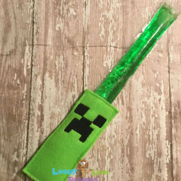 ITH Creepy Guy Freezer Pop Popsicle Holder