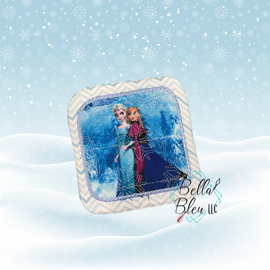 ITH Christmas Snowflakes Stipple Mug Rug